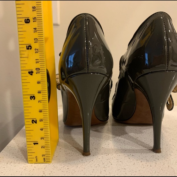 J. Crew 8.5 Gray Patent Leather Mary Jane Heels - Picture 14 of 14